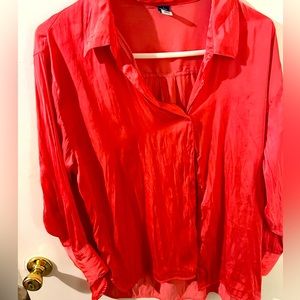 Bright pink very light long sleeve top, silk like feel, size large petite.